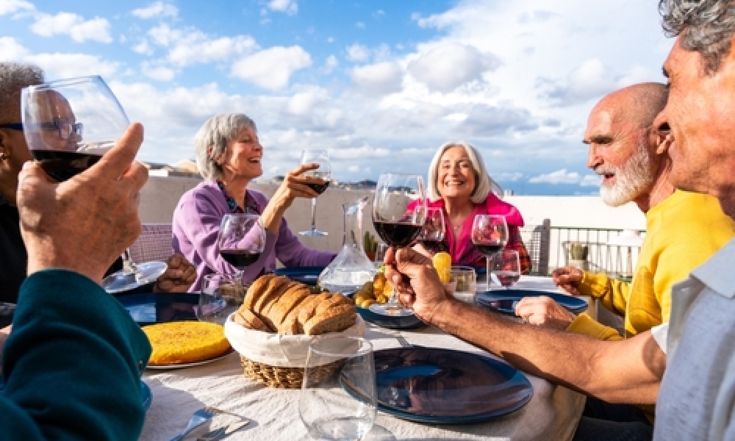 Consumi di vino: Gen Z e Baby Boomer a confronto