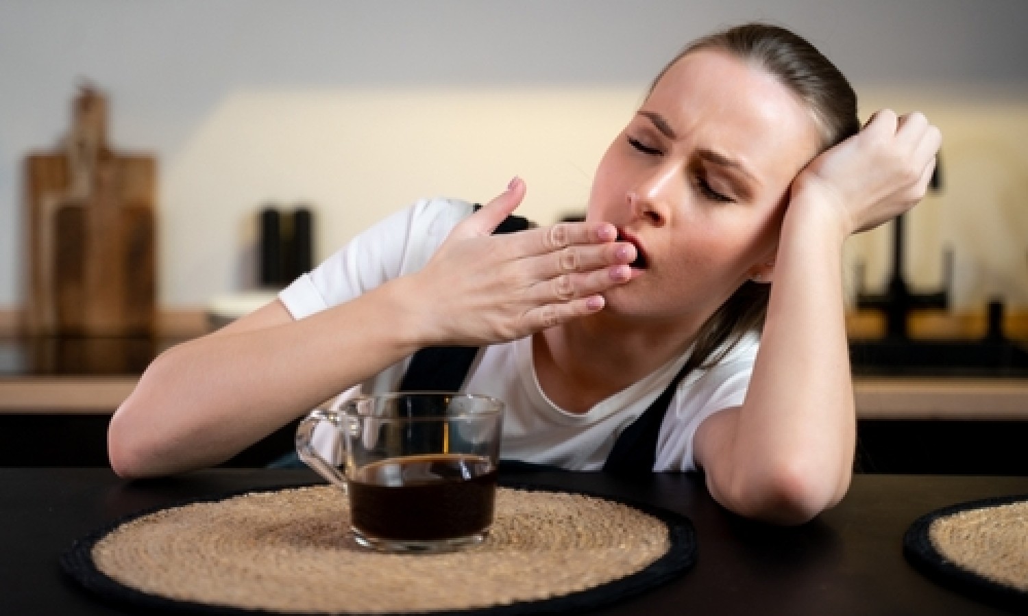 Gli effetti del caffè sul sonno: conta anche l'età