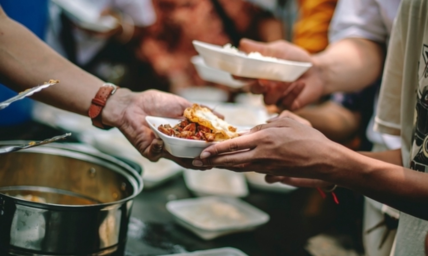 165 milioni per alimenti di qualità per persone in difficoltà